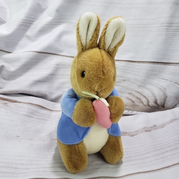Eden Peter Rabbit Plush Stuffed Animal 6 Inch Frederick Warne Holding Carrot - Picture 1 of 8